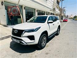 تۆیۆتا فۆرچێنەر